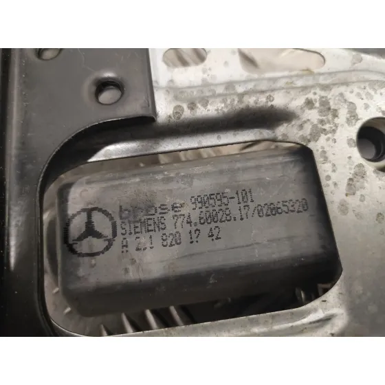 Elevalunas Delantero Derecho para Mercedes-Benz Clase C (W203) Berlina
