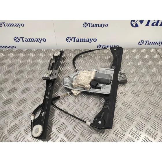 Elevalunas Delantero Derecho para Mercedes-Benz Clase C (W203) Berlina