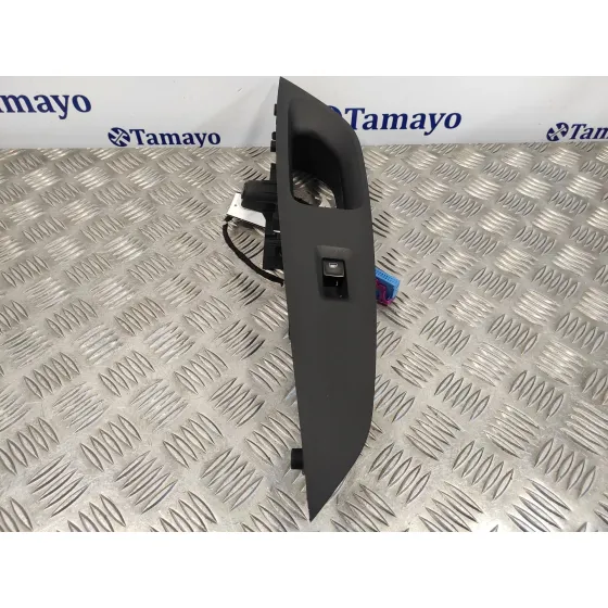 Mando Elevalunas Delantero Derecho para Seat Leon (5F1)