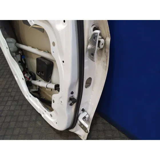 Puerta Trasera Izquierda para Hyundai Ioniq