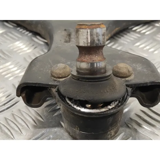 Brazo Suspension Inferior Delantero Izquierdo para Mercedes-Benz Viano (W639)