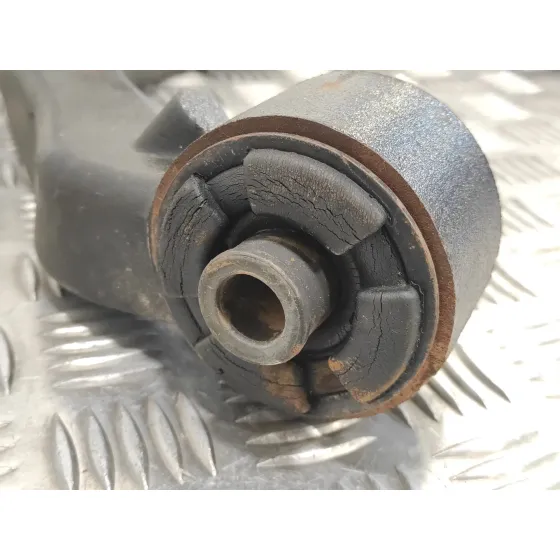 Brazo Suspension Inferior Delantero Izquierdo para Jeep Cherokee (Kj)