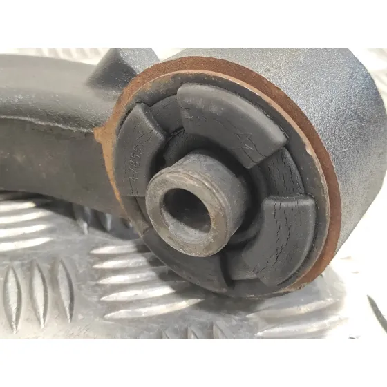 Brazo Suspension Inferior Delantero Izquierdo para Jeep Cherokee (Kj)