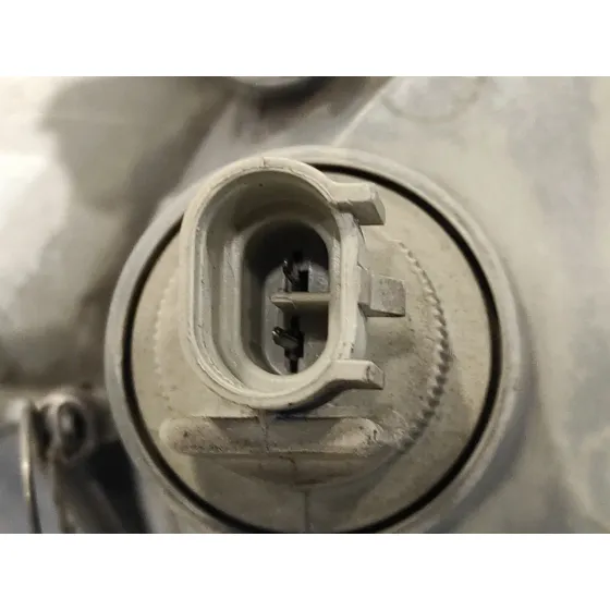Piloto Delantero Izquierdo para Iveco 35S15