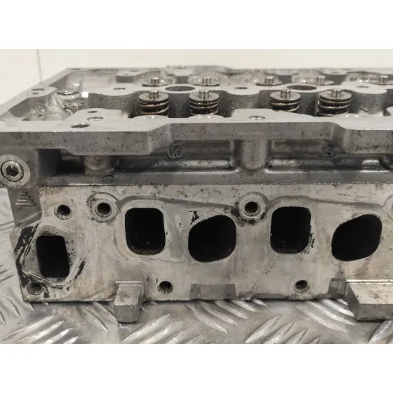 Culata para Opel Corsa D