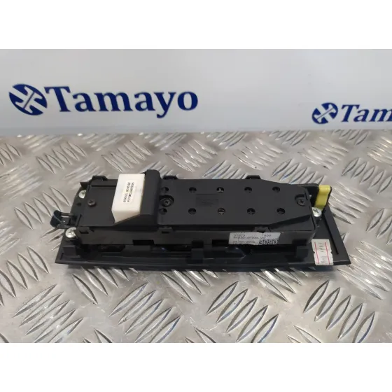 Mando Elevalunas Delantero Izquierdo para Toyota Corolla Verso (R1)