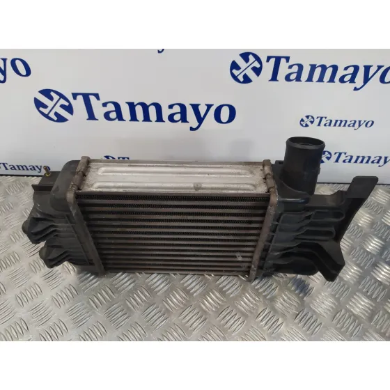 Intercooler para Toyota Yaris (Ksp9/Scp9/Nlp9)