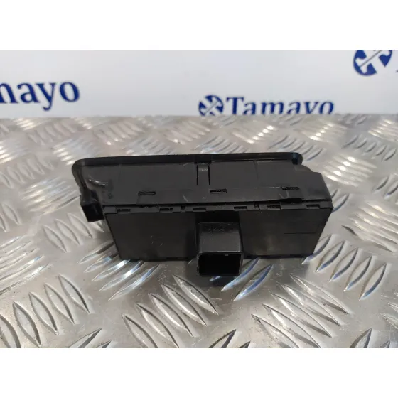 Mando Elevalunas Delantero Izquierdo para Volkswagen Polo (6R1)
