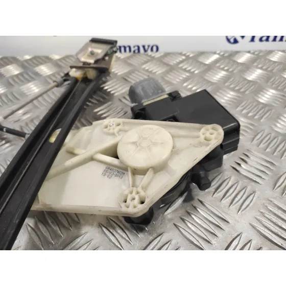 Elevalunas Delantero Derecho para Volkswagen Polo (6R1)
