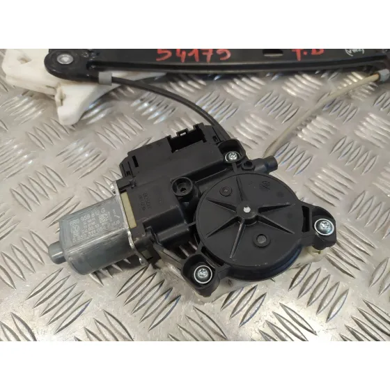 Elevalunas Trasero Derecho para Volkswagen Polo (6R1)