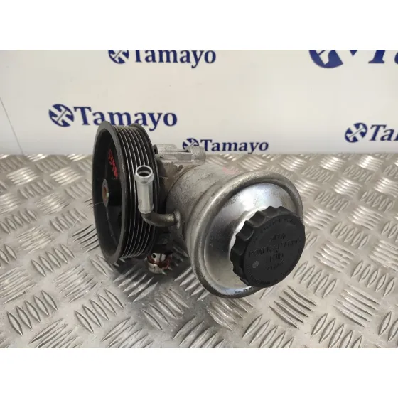 Bomba Direccion para Toyota Corolla Verso (R1)