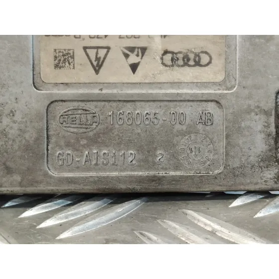 Centralita Faros Xenon para Audi A6 Avant (4G5)