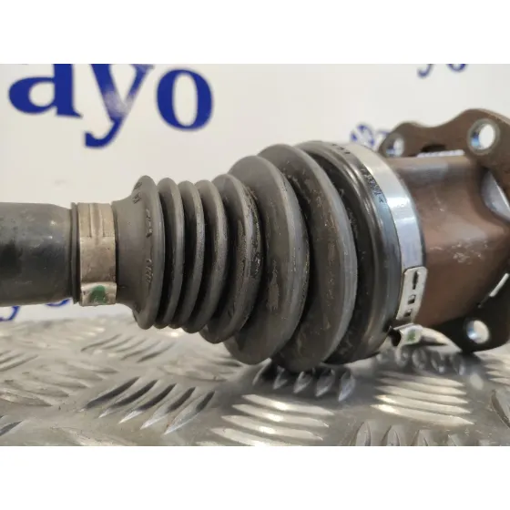 Transmision Delantera Derecha para Audi A6 Avant (4G5)
