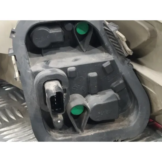 Piloto Trasero Izquierdo para Renault Fluence