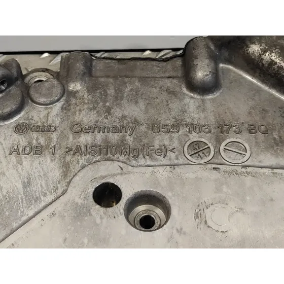 Tapa Distribucion para Audi A6 Avant (4G5)