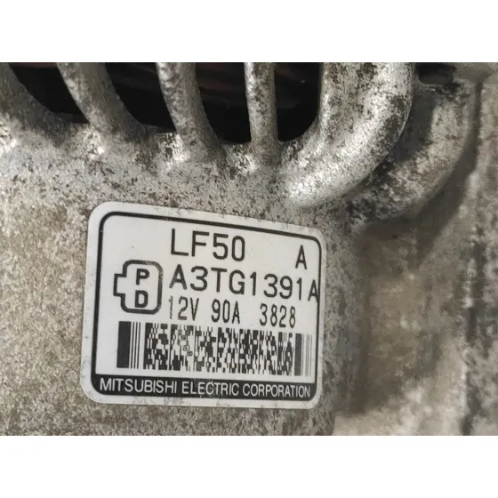 Alternador para Mazda 3 Berlina (Bk)