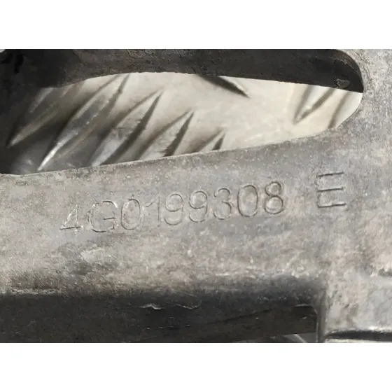 Soporte Motor Derecho para Audi A6 Avant (4G5)