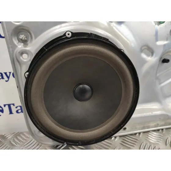 Elevalunas Delantero Derecho para Volkswagen Tiguan (5N1)