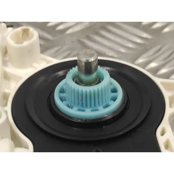 Motor Elevalunas Trasero Derecho para Volkswagen Tiguan (5N1)