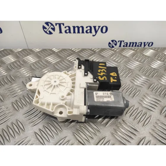 Motor Elevalunas Trasero Derecho para Volkswagen Tiguan (5N1)