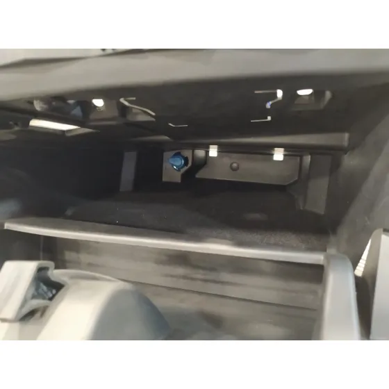 Guantera para Renault Fluence