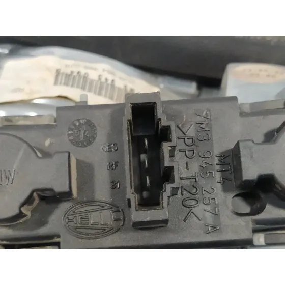 Piloto Trasero Derecho Porton para Ford Galaxy (Vy)