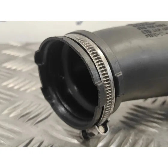 Tubo para Audi A6 Avant (4G5)
