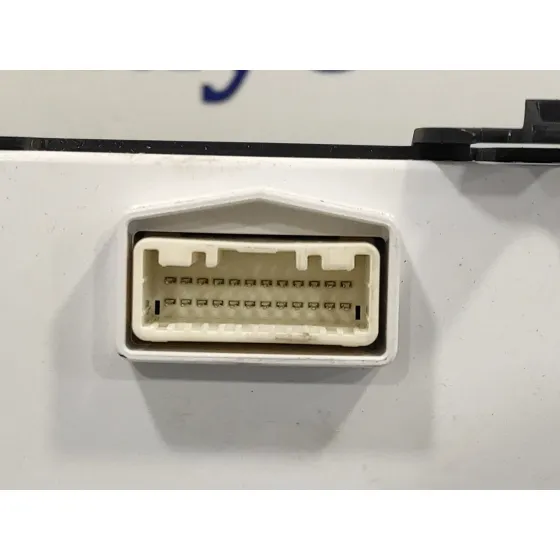Mando Climatizador para Mazda Mx-5 (04.2015>)
