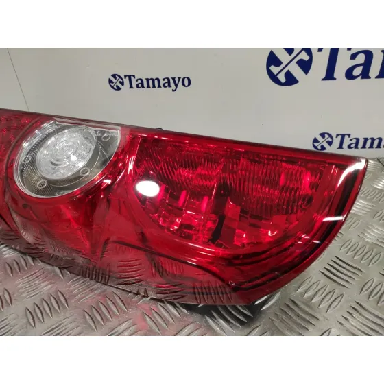 Piloto Trasero Izquierdo para Fiat Doblo