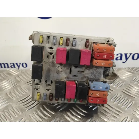 Caja Reles / Fusibles para Alfa Romeo Gt (125)