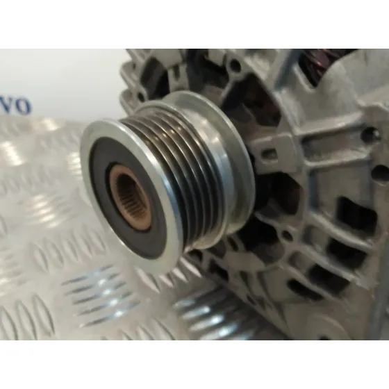 Alternador para Renault Kangoo (F/Kc0)