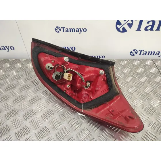 Piloto Trasero Izquierdo para Toyota Rav 4 (A3)