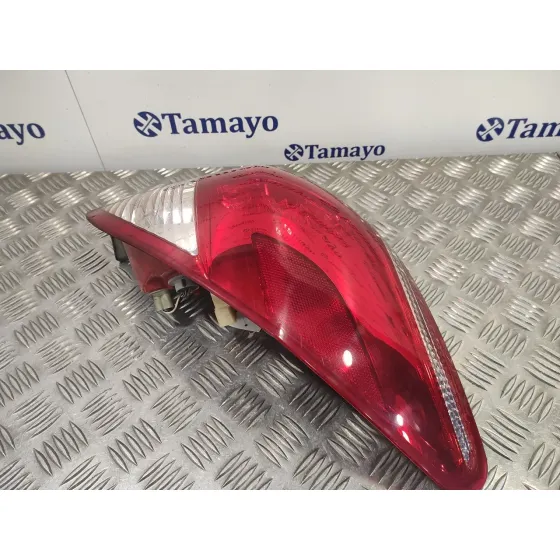 Piloto Trasero Derecho para Toyota Rav 4 (A3)