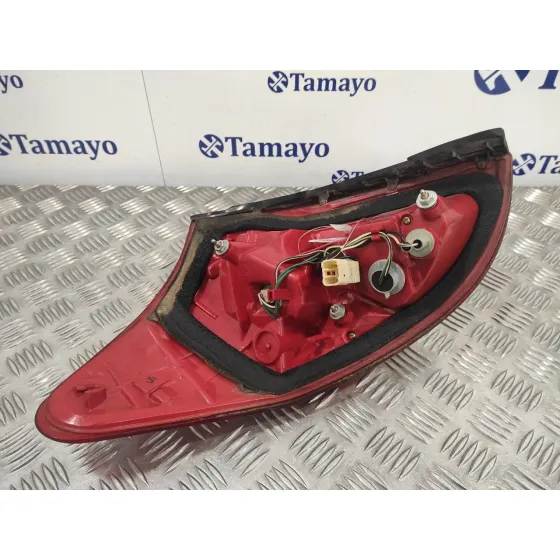 Piloto Trasero Derecho para Toyota Rav 4 (A3)