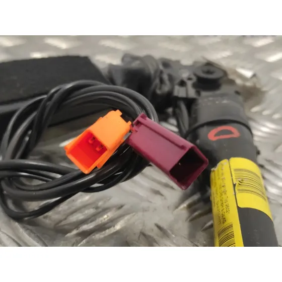 Pretensor Cinturon Delantero Derecho para Ford Kuga (Cbv)