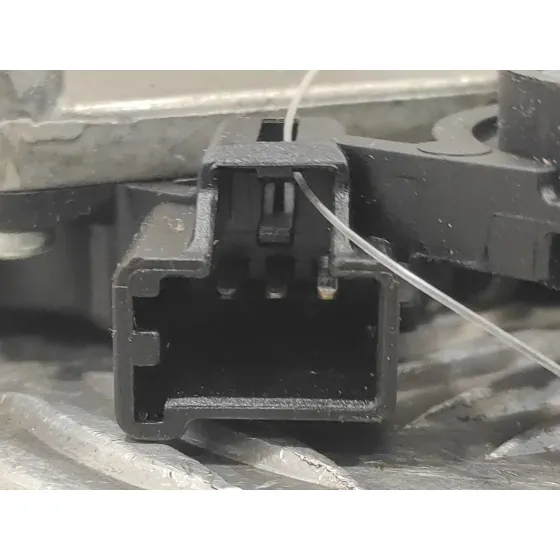 Motor Limpia Trasero para Ford Focus Berlina (Cap)