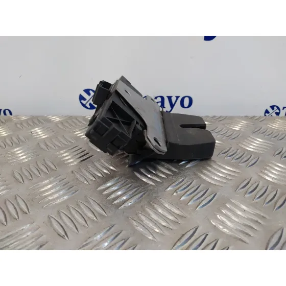 Cerradura Maletero / Porton para Ford Focus Berlina (Cap)