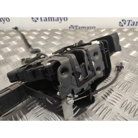 Cerradura Puerta Trasera Derecha para Ford Focus Berlina (Cap)