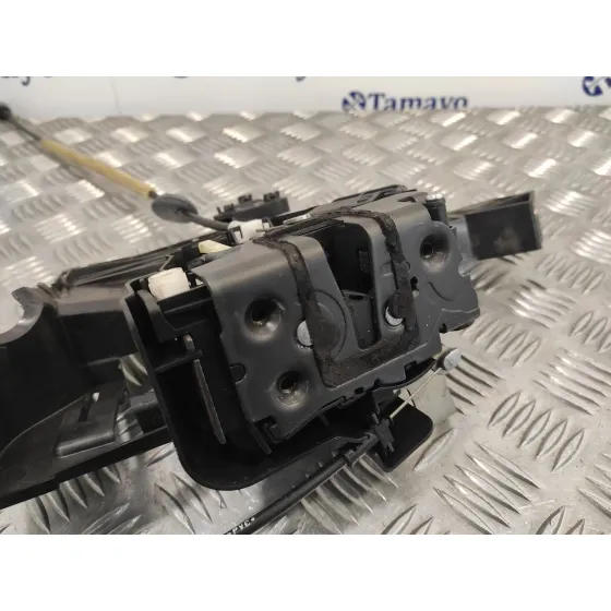 Cerradura Puerta Trasera Izquierda para Ford Focus Berlina (Cap)