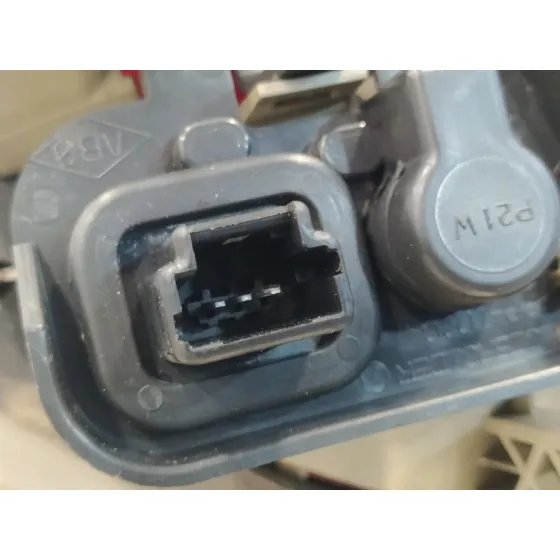 Piloto Trasero Derecho Interior para Renault Fluence