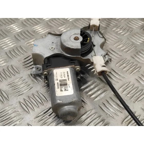 Elevalunas Delantero Derecho para Nissan Navara Pick-Up (D40M)