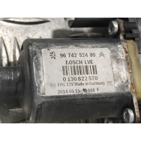 Elevalunas Delantero Derecho para Citroën C4 Cactus