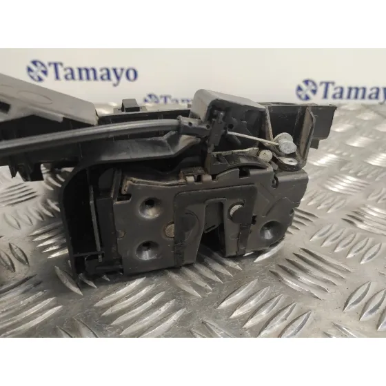 Cerradura Puerta Delantera Derecha para Ford Focus Berlina (Cap)
