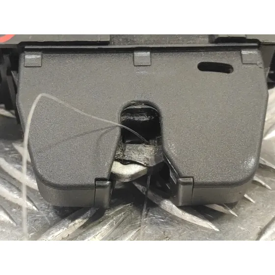 Cerradura Maletero / Porton para Citroën C4 Cactus