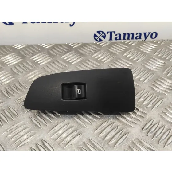 Mando Elevalunas Delantero Derecho para Bmw Serie 1 Berlina (E81/E87)