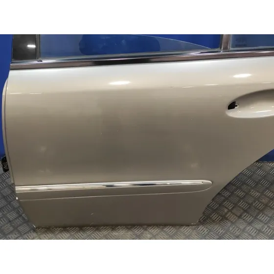 Puerta Trasera Izquierda para Mercedes-Benz Clase E (W211) Berlina