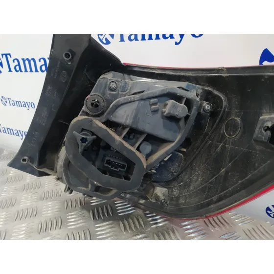 Piloto Trasero Izquierdo para Dacia Sandero