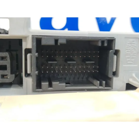 Caja Reles / Fusibles para Fiat Bravo (198)