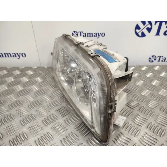 Faro Derecho para Volvo S40 Berlina