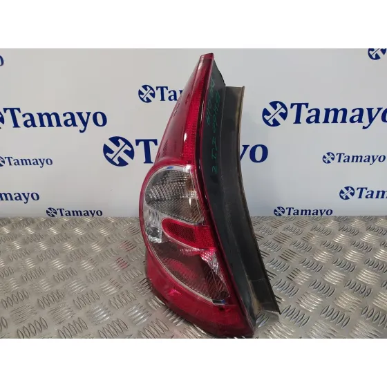 Piloto Trasero Izquierdo para Dacia Sandero